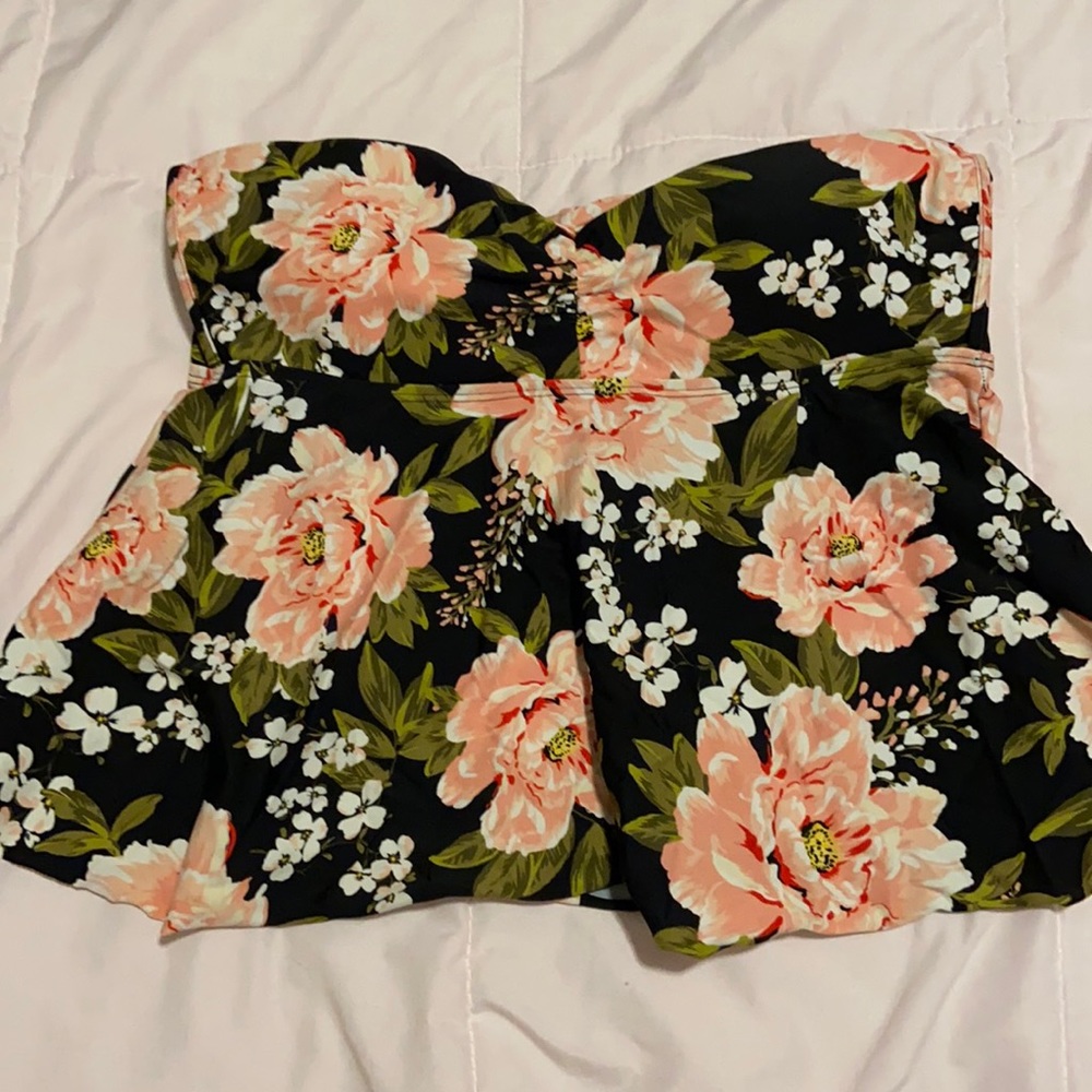 Floral tankini top